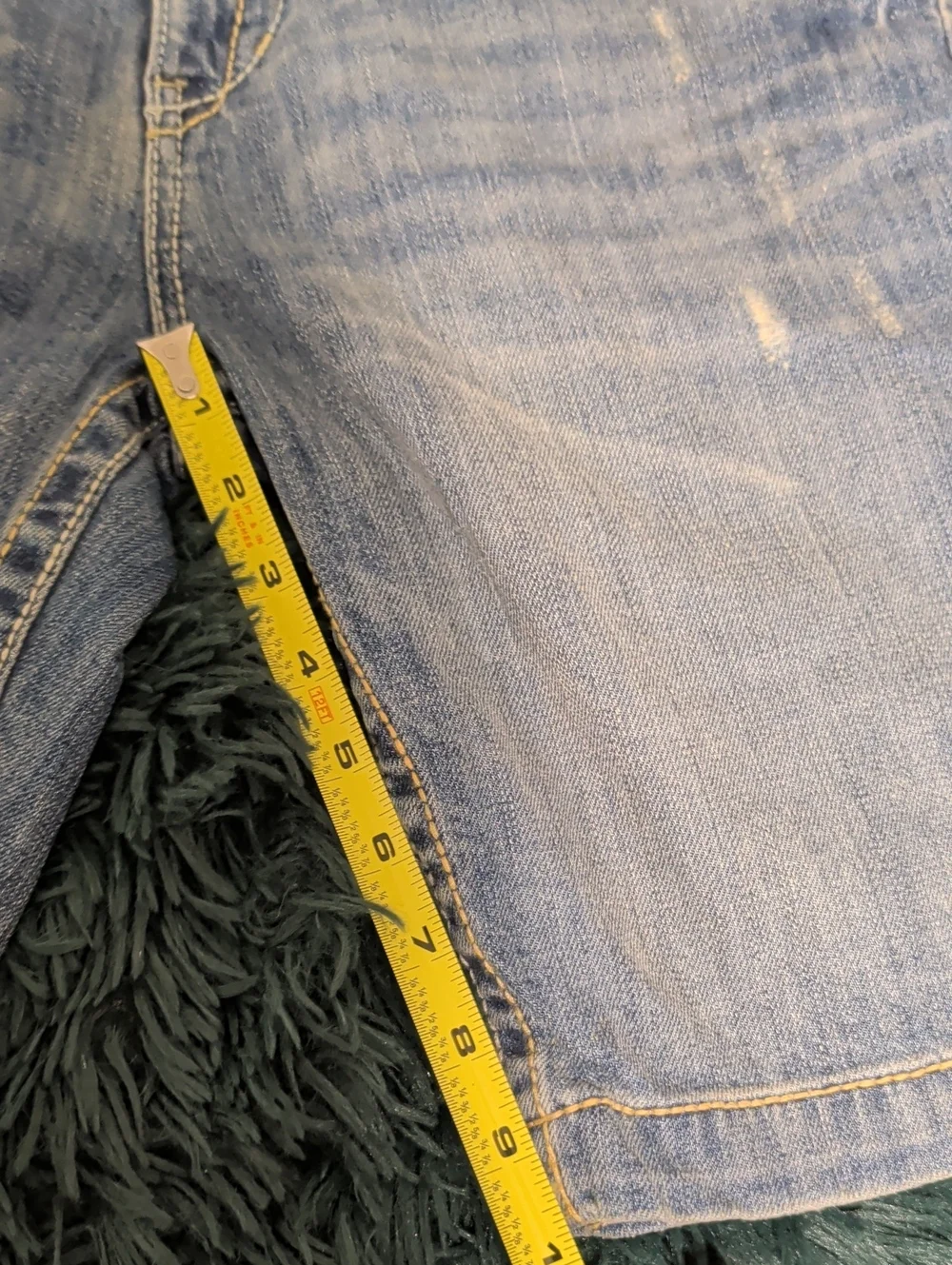 Aéropostale Medium Wash Denim Bermuda Shorts